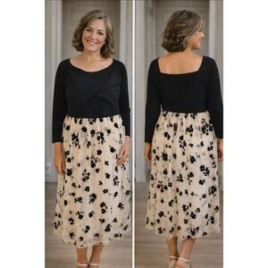 #140 MSRP $25 PATPAT RIBBED FLORAL MESH MIXED MEDIA MIDI ♡SIZE XL♡